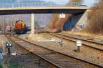 Nun die geschlossene Gleissperre hier an der Anschlu�stelle zum KSW-Gleis (Betriebsst�tte Freien Grunder Eisenbahn) in Herdorf am 20.03.2015.