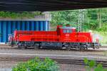   Die 265 027-3  (92 80 1265 027-3 D-DB), eine Voith Gravita 15L BB der DB Schenker Rail AG, abgestellt am 08.08.2015 in Kreuztal unter der Langenauer Brücke.