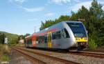 Zum Vergleich und nun noch in 1024 Pixel:    Ein Stadler GTW 2/6 der Hellertalbahn f�hrt am 16.08.