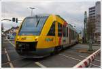 Der VT 288 ein Alstom Coradia LINT 41 der  der HLB (Hessischen Landesbahn) als RB 35  Vogelsbergbahn  (Umlauf HLB24825) f�hrt am 23.04.2013 von Gie�en in Richtung Fulda.