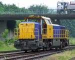   Die 277 003-0 eine MaK G 1700-2 BB der Vossloh Locomotives GmbH als Mietlok in Diensten der Kreisbahn Siegen-Wittgenstein  (KSW) hier am 04.06.2008 in Herdorf.