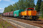   Die KSW 45 (98 80 0276 016-9 D-KSW) eine MaK G 1204 BB der Kreisbahn Siegen-Wittgenstein (KSW) fährt am 24.07.2020 mit einem gem.
