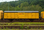 Zweiachsiger Gbs-G�terwagen 23 811517 477-9 A-SBAU der Fa.