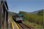 Unser Zug nach Pisa kreuzte in Diecimo-Pescaglia den Gegenzug 6970, welcher auf der Fahrat nach Aulla Lunigiana unterwegs ist.