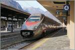 Der FS Trenitalia ETR 610 003 ist als EC 143 am frühen Vormittag in Domodossola angekommen und wartet nun einige Stunden auf die Rückfahrt als EC 142 nach Genève.