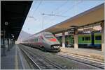 Der FS Trenitalia ETR 610 003 ist als EC 143 am frühen Vormittag in Domodossola angekommen und wartet nun einige Stunden auf die Rückfahrt als EC 142 nach Genève 

13. Nov. 2025 
