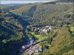 - Besuch bei unserer Z Anlage - Am Aussichtspunkt  Hockslay  oberhalb von Kautenbach sieht das Geschehen unten im Tal wie auf einer Z Anlage aus.