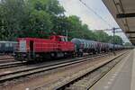 Am 18 Juni 2013 steht 6507 mit ein Kesselzug nach Kijfhoek in Dordrecht.