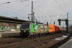 Am 19 Februar 2026 durchfahrt SETG 193 839 samt Containerzug Bremen Hbf.