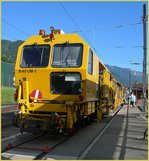 Ein paar Bilder f�r Armin: in Blonay warten der B40 UM-1 und R21RD-1 auf den Abend, um Gleisbauarbeiten erledigen zu k�nnen.