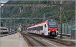 Der SBB RABe 531 001 ist auf einer Testfahrt und erreicht dabei sein Ziel Brig.