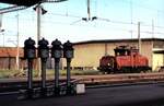 Ee 3/3 in Romannshorn und Abläutewerk am 06.06.1981.