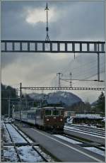Leider werden die heute eingesetzen BLS Re 4/4 Goldenpass RE auf den Fahrplanwechsel ersetzt.