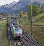 Vom Lokzug mit der BLS Ae 475 401 wurde ich etwas überracht, weshalb der Standort nicht ideal war.