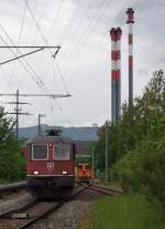 KEBAG AG/SBB: Anschliessend schob die Re 6/6 11657  ESTAVAYER LE LAC  am 5.