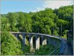 Die Museumsstrecke Blonay-Chamby f�hrt zwischen den Haltestellen Cornaux und Chantemerle �ber einen herrlichen Viadukt.