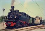 Als Erg�nzung zu Armins sch�nen  99 193 Bildern  zeigt dieses hier die genannte Lok im Betriebseinsatz im Juli 1985 auf der B-C kurz vor der Abfahrt in Blonay.