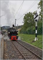 Die Blonay-Chamby G 2x 2/2 105 rangiert in Blonay.