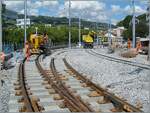 7 Wochen Ferien - 7 Wochen Zeit um einen neuen Bahnhof zu bauen und allem Anschein nach sind Arbeiten im Zeitplan. Gerechterweise ist anzuf�gen, dass die Bauarbeiten bereits vor gut einem Jahr begannen und erst im April abgeschlossen sein werden. Doch bereits am 17. Aug. sollen hier wieder Z�ge fahren. Vielleicht gibt dieses Bild in Lausanne, Stuttgart oder anderswo einen Gedankenanstoss...

5. August 2026 

 