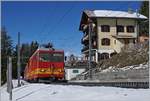 Die BVB TPC HGe 4/4 31 beim Halt in Col-de-Soud.