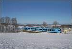 Der TPF RABe 527 198 kurz nach Vuisternas-devant-Romont auf der Fahrt in Richtung Romont.