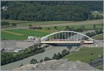 Die Suche nach einem besseren Fotostelle f�r die neue Rhonebr�cke f�hrten mich an Nahe an den sicheren Abgrund.
