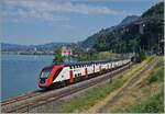 Nur wenige Meter vom Herstellerwerk ist der SBB RABe 502 210 (UIC 94 85 0502 210-3 CH-SBB) kurz nach Villeneuve auf dem Weg nach Lausanne.