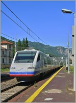 Ein CIS ETR 470 erreicht von der Schweiz kommend den Bahnhof Stresa.
30. August 2006