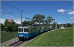 Der MOB ABDe 8/8 4004 erreicht als Regionalzug nach Fontanivent den Halt Châtelard VD.