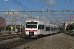 BLS 525 138 treft am 15 September 2011 in Thun ein.