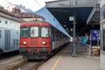   Steuerwagen voraus (BDt 50 85 82-33 974-5) hat das SBB EW 1 - Pendel (als SBB 30325) am 27.12.2015 den Zielbahnhof Domodossola (I) erreicht, bevor es später (um 16:48 Uhr) wieder als IR 3328