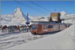 Die Gornergrat Gipfelstation auf 3089 müM mit Sicht auf das Matterhorn.