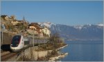 Internationaler Verkehr am Genfersee bei St-Saphorin: Ein TGV Lyria ist als TGV de Neige von Brig nach Paris unterwegs.