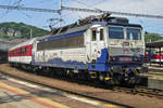 Werbe-Pershing 362 002 steht am 29 Mai 2015 in Bratislava hl.st.