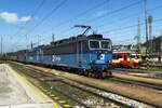 Mischguterzug mit 363 504 durchfahrt am 25 Augustus 2021 Zilina.