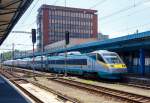 Der tschechische Pendolino 682 005-4 / 681 005-5 der ČD (Česk� dr�hy) f�hrt als SC 512 (SuperCity), der Verbindung  Bohum�n (deutsch Oderberg) - Prag - Franti�kovy L�zně (deutsch