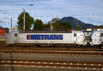 In Doppeltraktion fahren die 383 401-7 (91 54 7383 401-7 CZ-MT) und die 383 407-4 (91 54 7383 407-4 CZ-MT), zwei Siemens Vectron MS der METRANS Rail s.r.o.